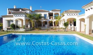 Villa de luxe près de la mer à vendre à Marbella 0