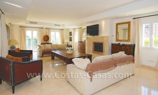 Villa de luxe près de la mer à vendre à Marbella 14