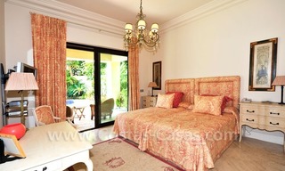 Villa exclusive à vendre, près de la plage sur la Mille d' Or à Marbella 24