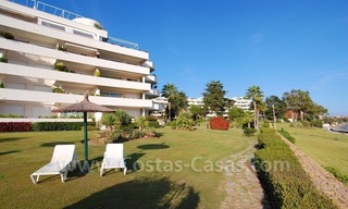 Appartement de plage et penthouse à vendre, première ligne de plage dans la nouvelle Mille d' Or, Marbella - Estepona 20