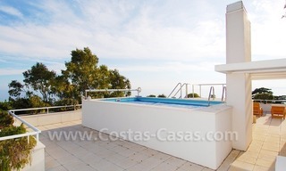 Appartement de plage et penthouse à vendre, première ligne de plage dans la nouvelle Mille d' Or, Marbella - Estepona 18