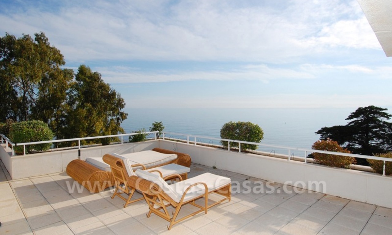 Appartement de plage et penthouse à vendre, première ligne de plage dans la nouvelle Mille d' Or, Marbella - Estepona 19