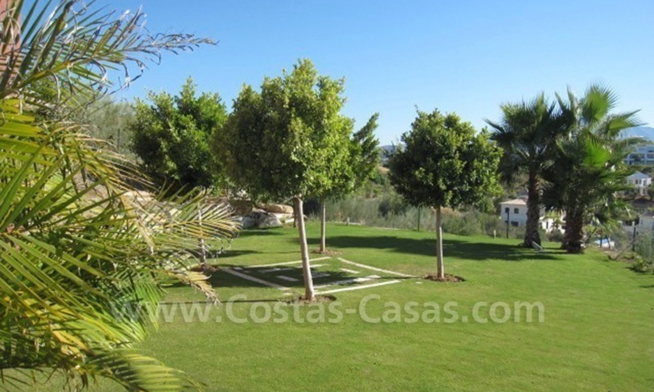 Villa exclusive de style contemporain à vendre sur un parcours de golf connu dans la zone de Marbella - Benahavis - Estepona 10