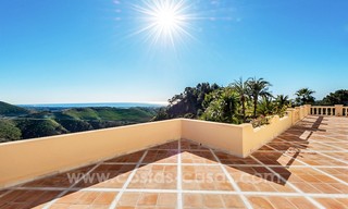 Grande villa de style classique à vendre à El Madroñal, Benahavis - Marbella 22025 