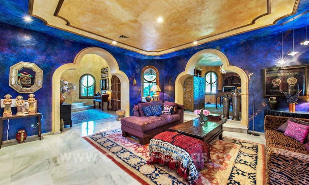 Grande villa de style classique à vendre à El Madroñal, Benahavis - Marbella 22028