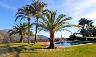 Grande villa de style classique à vendre à El Madroñal, Benahavis - Marbella 22031 