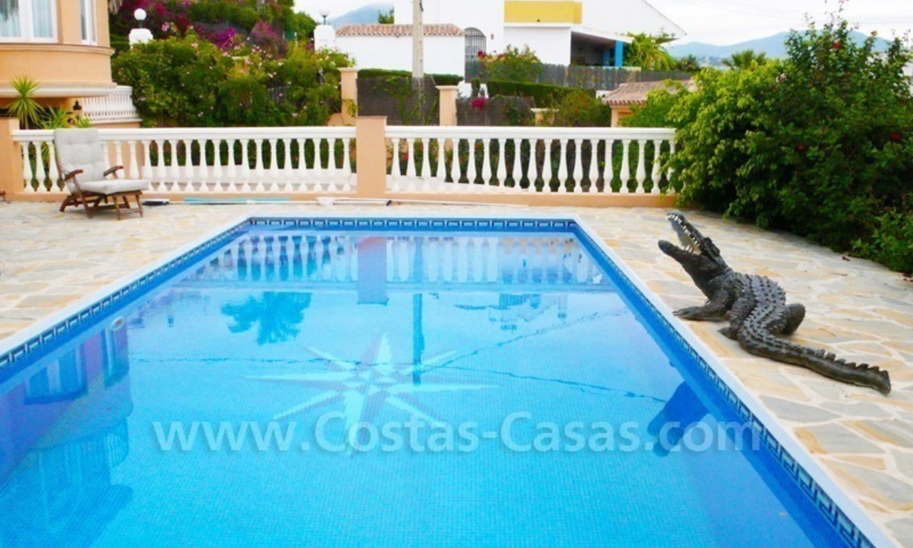 Villa à vendre près de plusieurs terrains de golf dans un endroit connu dans la zone d' Estepona - Marbella - Benahavis 5