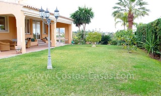 Villa à vendre près de plusieurs terrains de golf dans un endroit connu dans la zone d' Estepona - Marbella - Benahavis 6