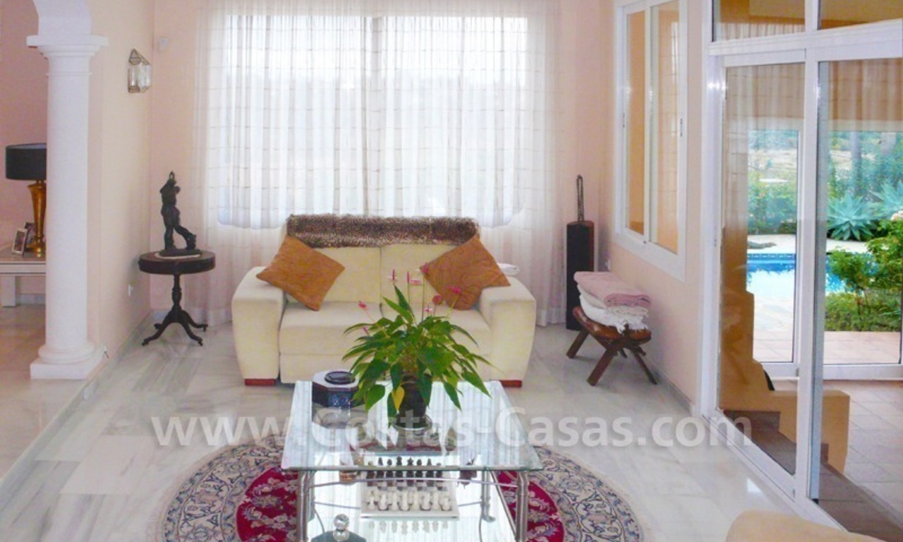 Villa à vendre près de plusieurs terrains de golf dans un endroit connu dans la zone d' Estepona - Marbella - Benahavis 15