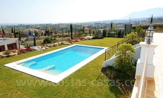 Villa de luxe spacieuse à vendre, complexe de golf, Benahavis - Marbella - Estepona sur la Costa del Sol 10