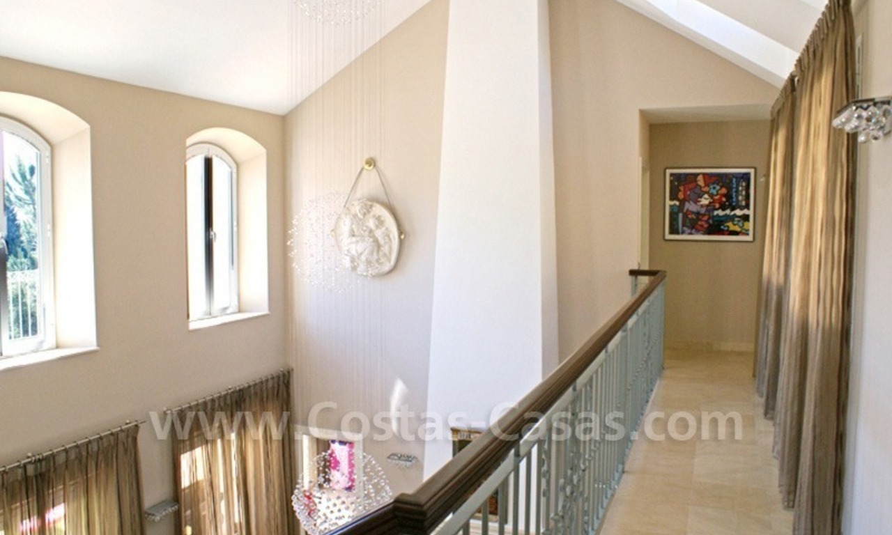 Villa de luxe à vendre dans Nueva Andalucía - Marbella 5