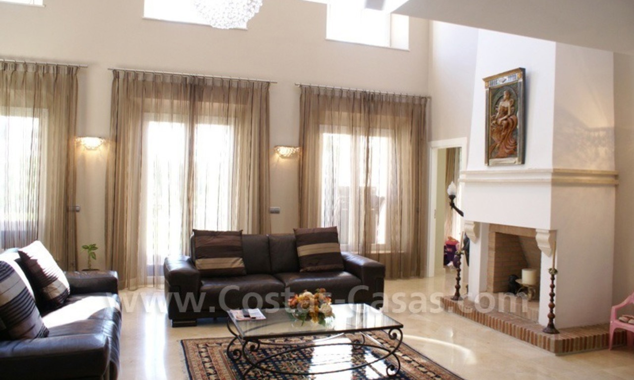 Villa de luxe à vendre dans Nueva Andalucía - Marbella 7