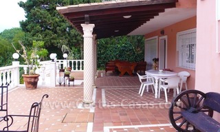 Énorme villa de plage avec des maisons pour hôtes à vendre dans Marbella Est 10