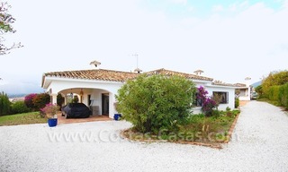 Villa classique de style espagnol à acheter dans la zone de Marbella - Estepona 6