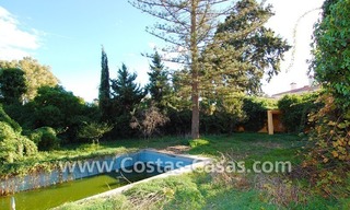 Opportunité! Parcelle avec une villa détachée à renover, à vendre près de la plage à San Pedro - Marbella 1
