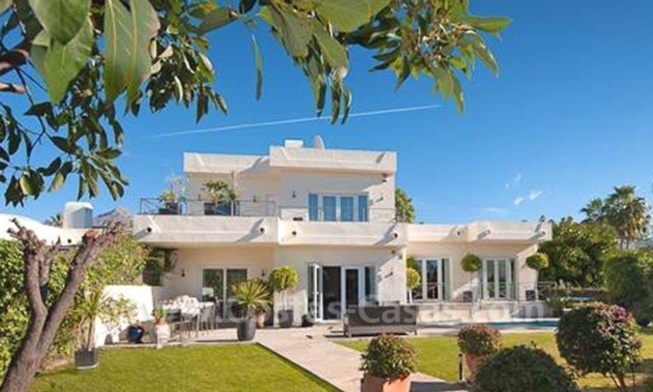 Villa contemporaine à vendre dans Nueva Andalucía - Marbella 1