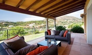 Villa de luxe à vendre dans un complexe de golf à Marbella - Benahavis 3