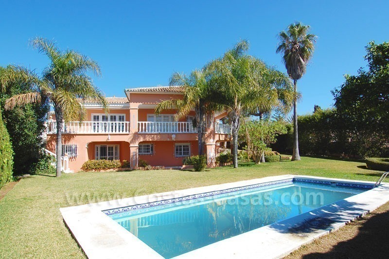Villa à vendre près de la plage à Marbella