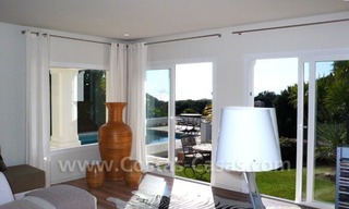 Bonne affaire! Villa moderne de style andalou à vendre dans l' Est de Marbella 14