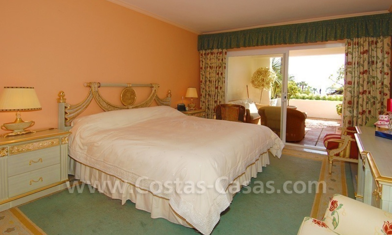 Appartement spacieux de luxe à vendre dans un complexe en première ligne de plage sur la Mille d' Or - Marbella 11