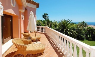 Villa de luxe de style classique à acheter à Sierra Blanca, Marbella 23