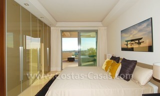 Penthouse de luxe, de style moderne à vendre dans la zone de Marbella - Benahavis sur la Costa del Sol 16