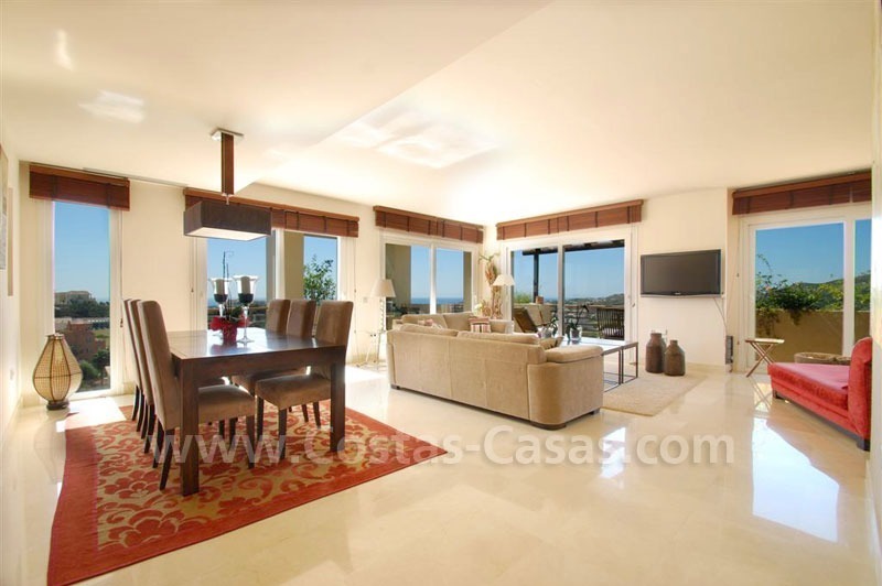 Penthouse spectaculaire de luxe avec des vues merveilleuses sur la mer et le golf à Benahavís - Marbella