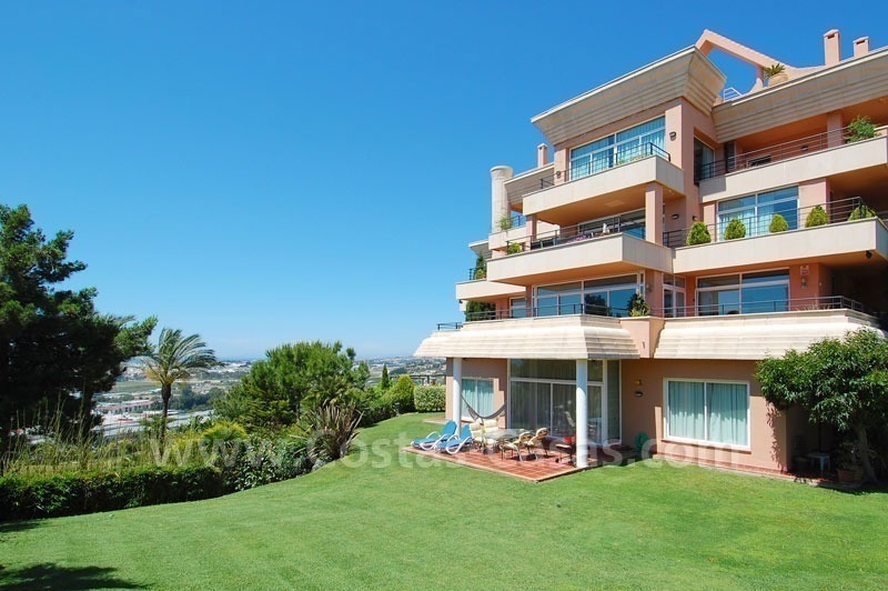 Appartement de luxe spacieux à vendre à Nueva Andalucía, Marbella