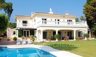 Villa de luxe en première ligne de golf à vendre dans Nueva Andalucía - Marbella 2
