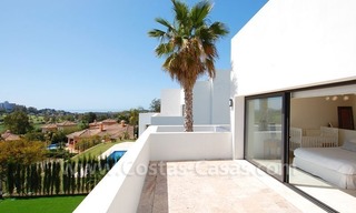 Revente: villa moderne de style contemporain à vendre, en première ligne de golf avec vues sur la mer, Marbella - Benahavis 12