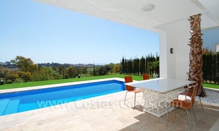 Revente: villa moderne de style contemporain à vendre, en première ligne de golf avec vues sur la mer, Marbella - Benahavis 8