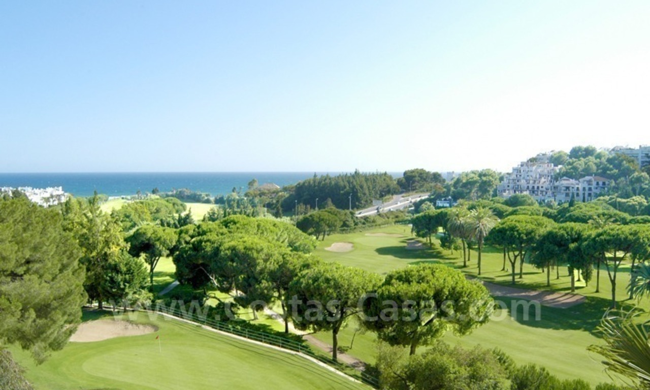 Appartement en première ligne de golf à vendre à l' Est de Marbella 0