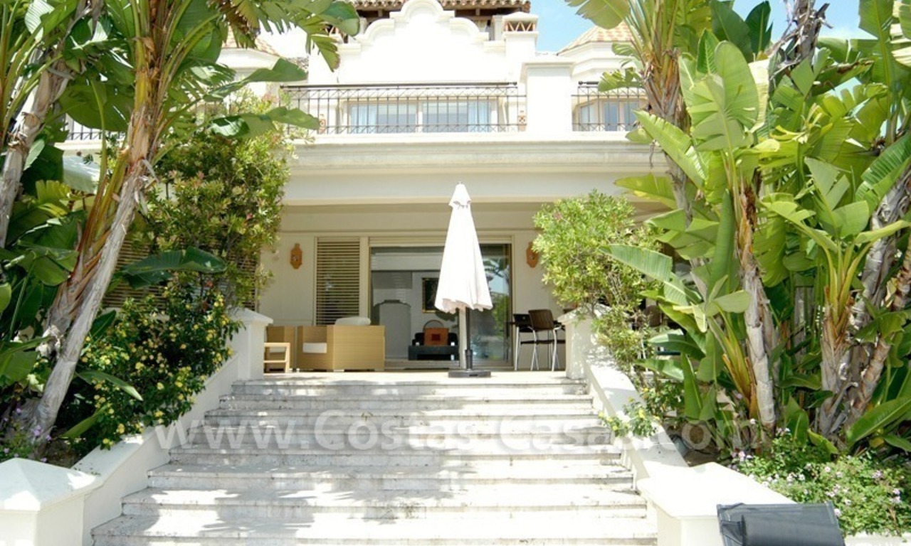 Villa de style classique à acheter à l' Est de Marbella 5