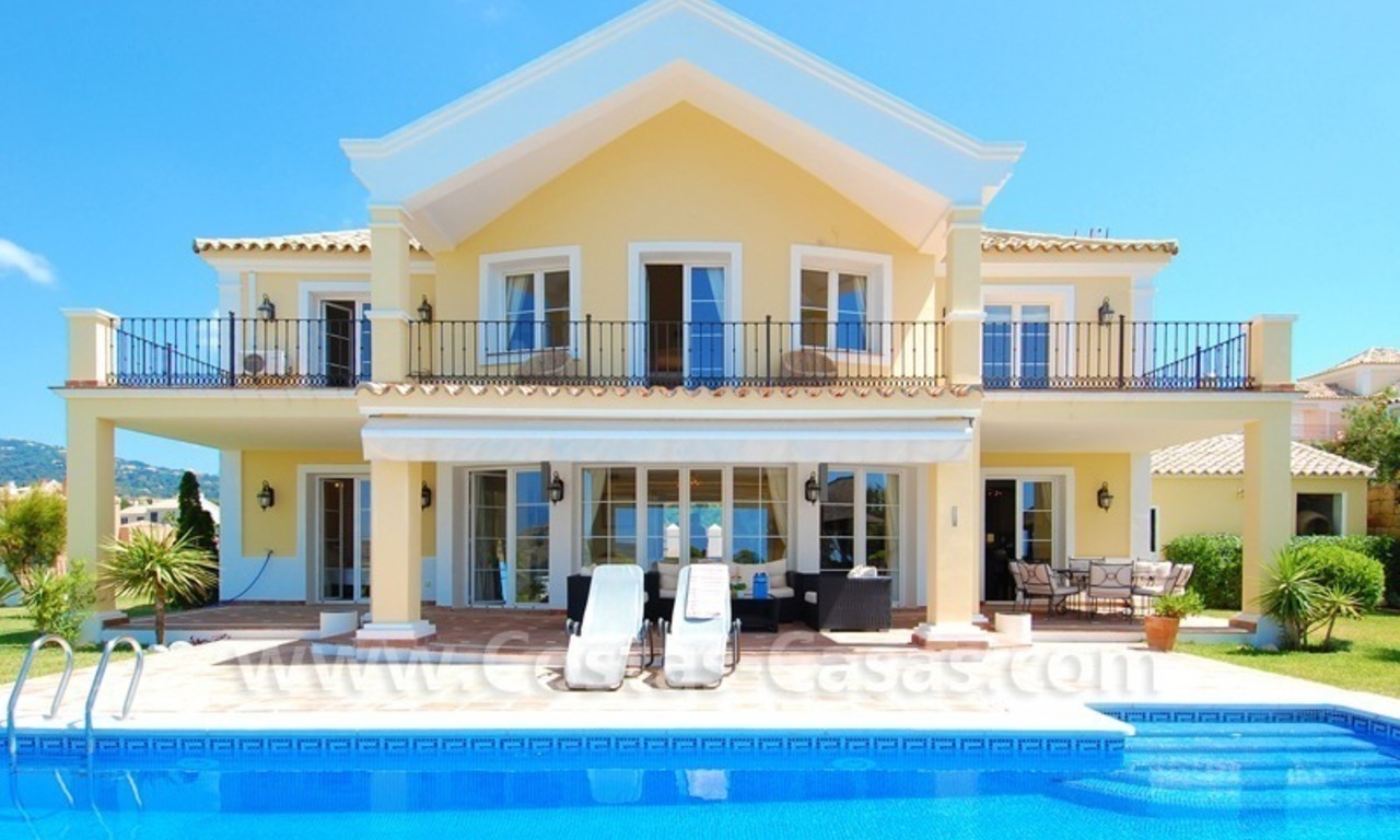 Villa exclusive à vendre dans la région de Marbella - Benahavis 0
