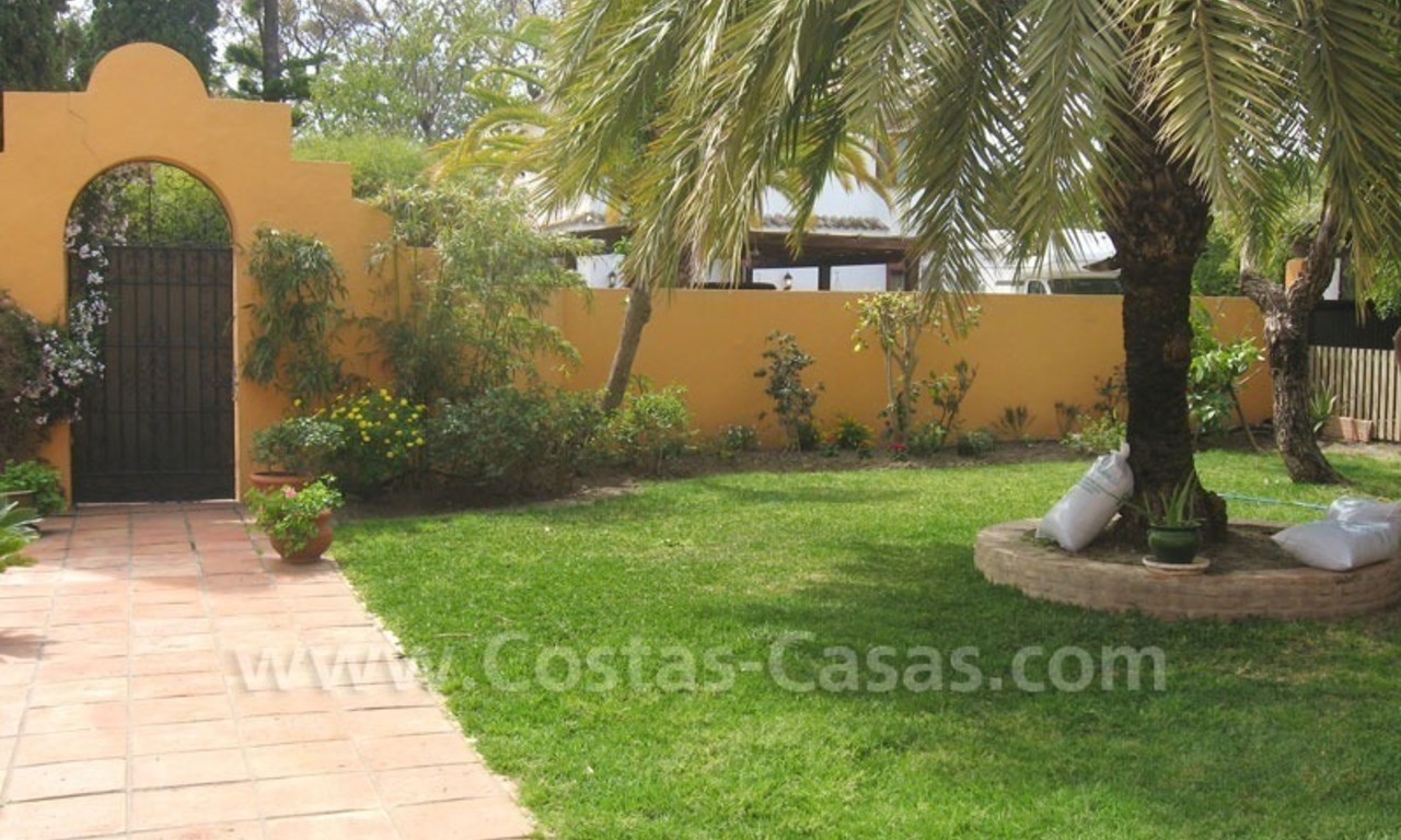 Villa de style rustique avec des écuries et enclos à vendre dans Marbella sur la Costa del Sol 2