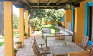 Villa de style rustique avec des écuries et enclos à vendre dans Marbella sur la Costa del Sol 14