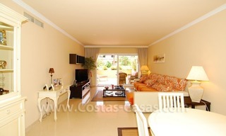 Appartement rez de chaussée de luxe spacieux à vendre dans Nueva Andalucía très prêt de Puerto Banús à Marbella 3