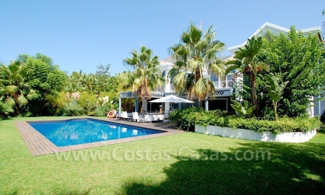 Villa de luxe de style moderne à vendre à Sierra Blanca, Marbella 3