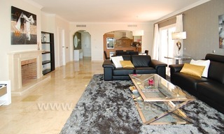 Penthouse de luxe en première ligne de plage à vendre dans la zone de Marbella - Benahavis 13