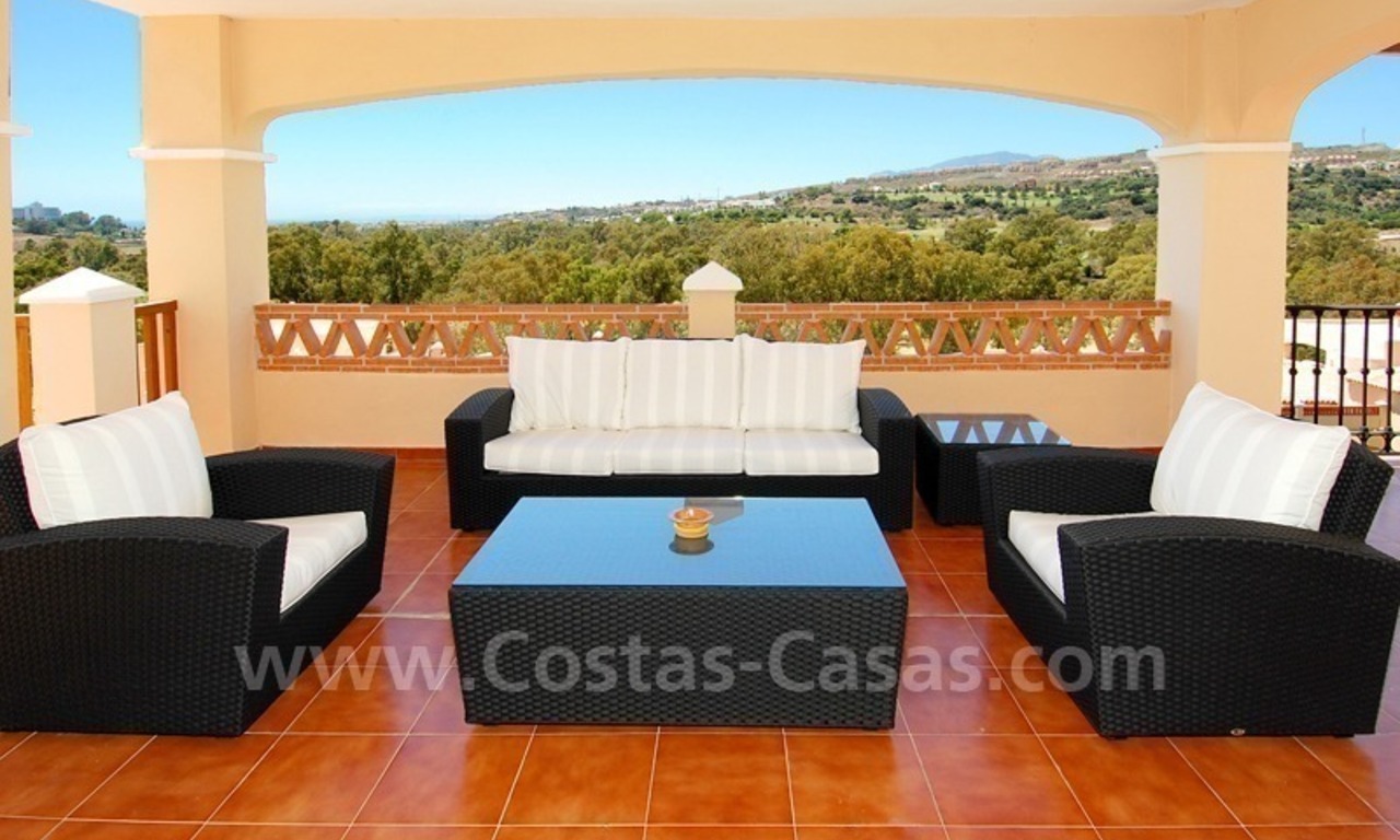 Penthouse de luxe en première ligne de plage à vendre dans la zone de Marbella - Benahavis 1