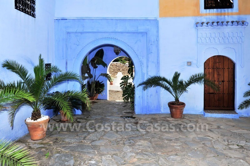 Appartement exclusif à vendre dans un village andalou dans le coeur de la Mille d' Or, Marbella - Puerto Banús