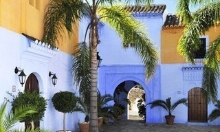 Appartement exclusif à vendre dans un village andalou dans le coeur de la Mille d' Or, Marbella - Puerto Banús 10