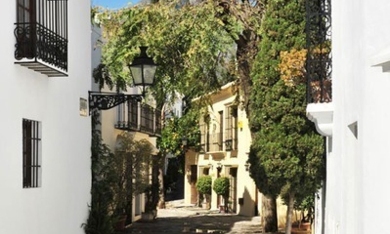 Appartement exclusif à vendre dans un village andalou dans le coeur de la Mille d' Or, Marbella - Puerto Banús 11