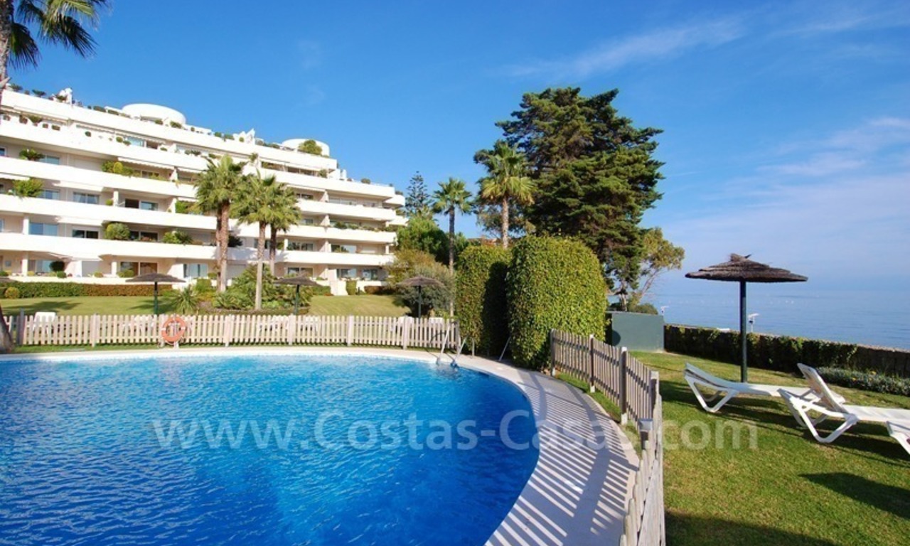 Appartement en première ligne de plage en vente dans un complexe situé sur la nouvelle Mille d' Or, Marbella - Estepona 6