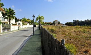 Parcelle en première ligne de golf dans le complexe la Quinta à Marbella - Benahavis 4