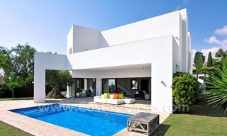 Villa moderne exclusive à vendre dans la région de Marbella - Benahavis 4