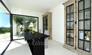 Villa moderne exclusive à vendre dans la région de Marbella - Benahavis 13