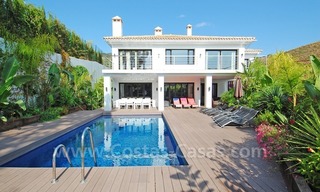 Villa exclusive de style contemporaine à acheter dans la zone de Marbella - Benahavis 1