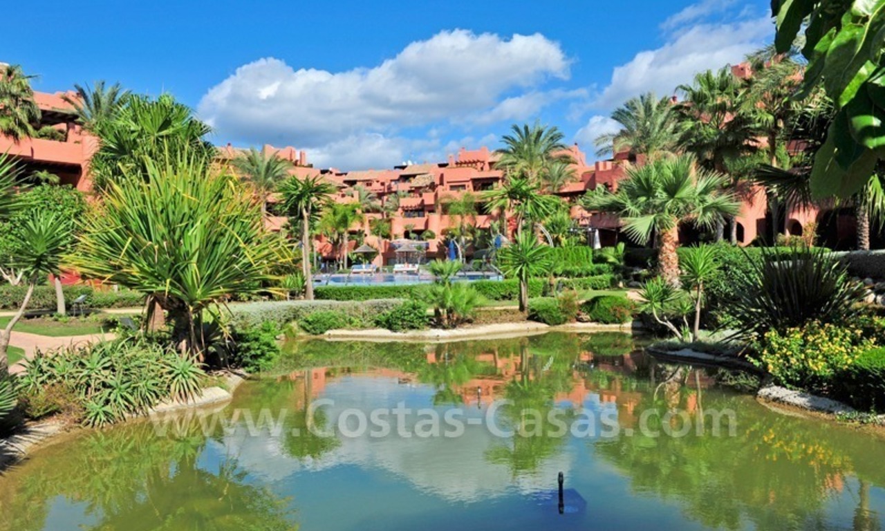 Appartement en première ligne de plage à vendre dans un complexe exclusif de plage entre Marbella et Estepona centre 7