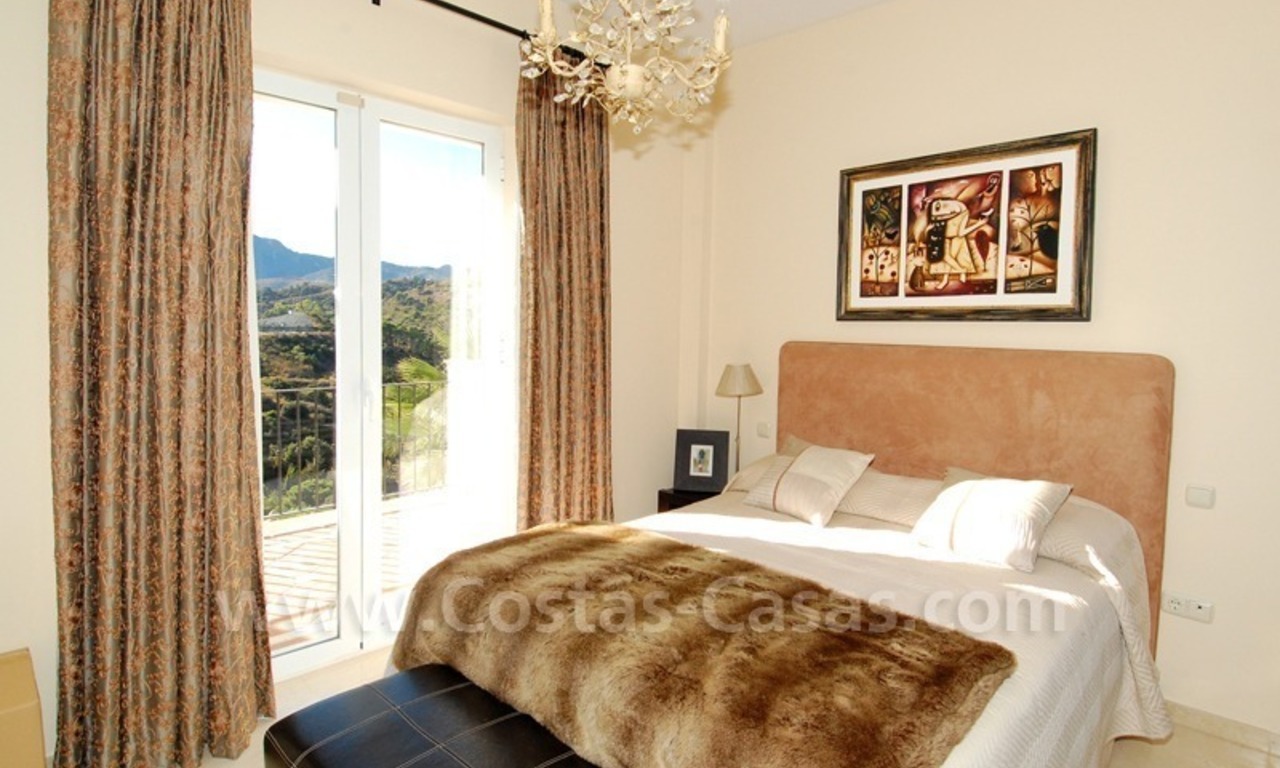 Villa confortable de style méditerranéenne à acheter dans la zone de Marbella - Benahavis 20